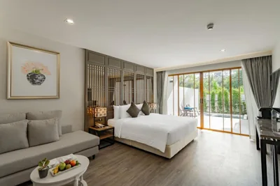 Grand Deluxe Doppelzimmer mit Whirlpoolzugang — Bella Nara Phuket Naiyang Beach